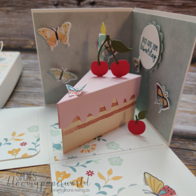 Kirschtorte und Schmetterlinge zum Geburtstag